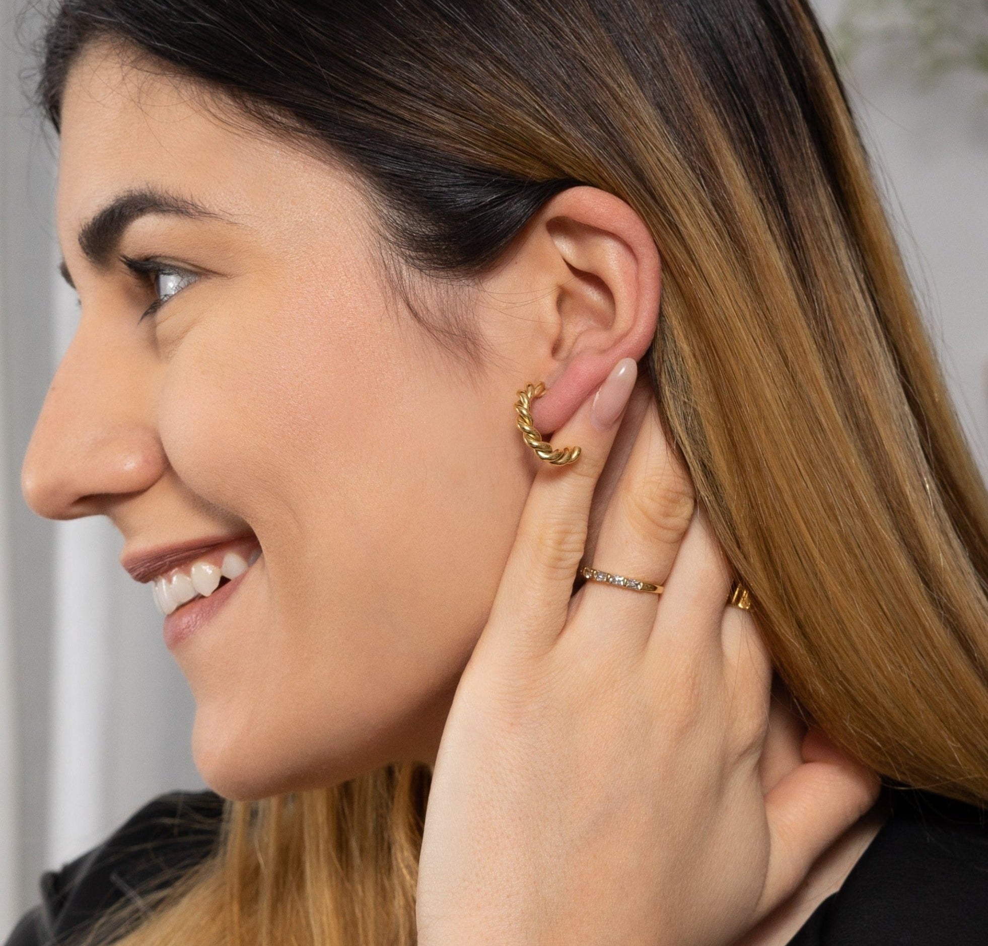 Vila Twisted Hoops by Koréil Jewelry