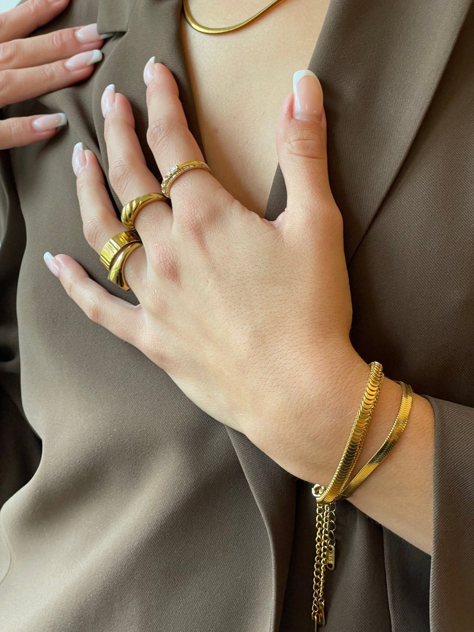 Cynthia Serpentine Gold Bracelet by Koréil Jewelry