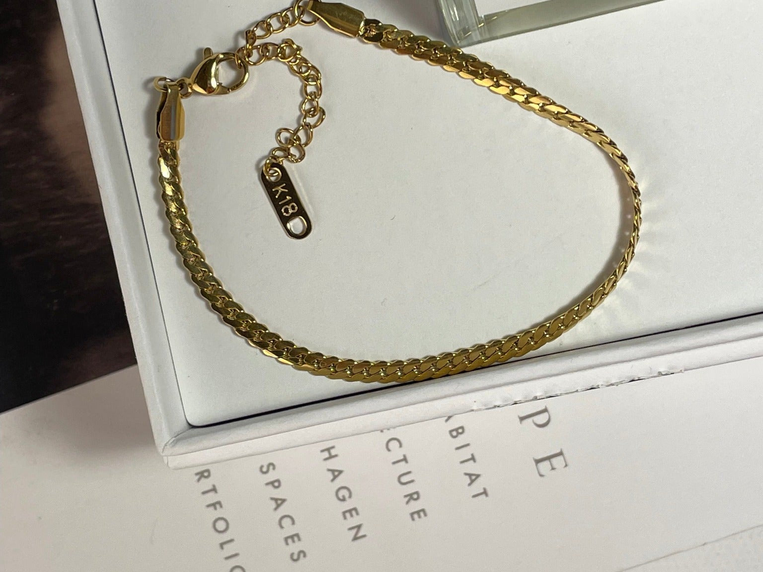 Ronya Curb Link Gold Bracelet by Koréil Jewelry