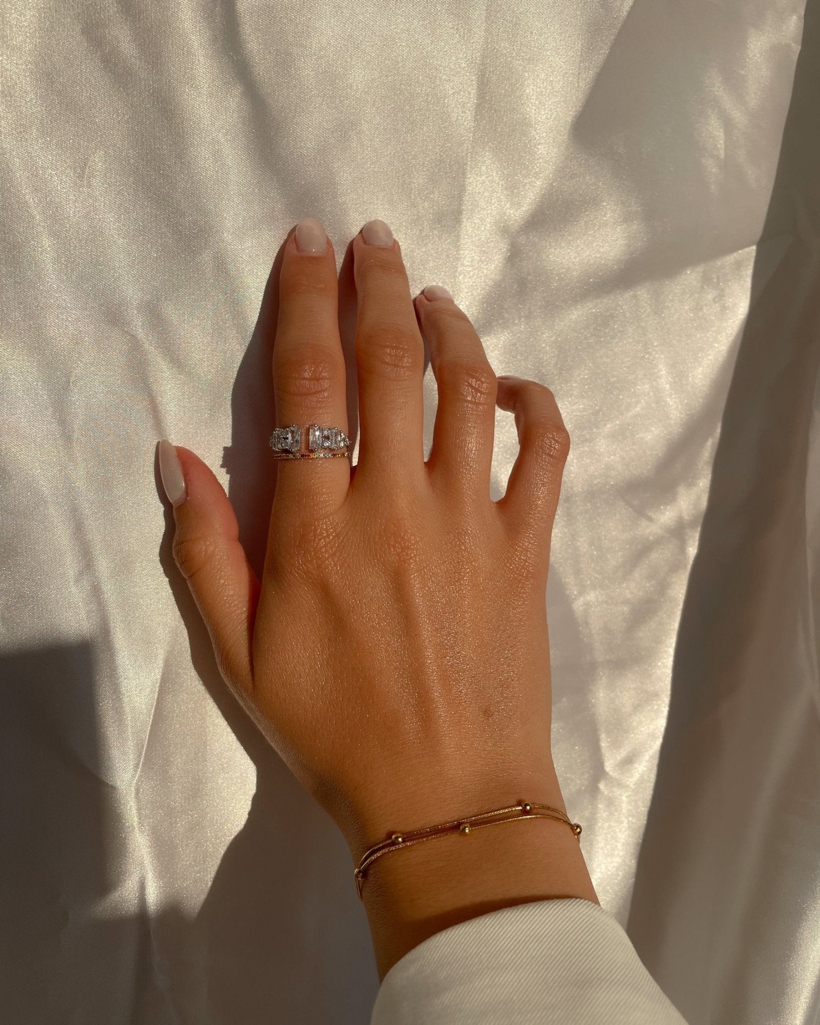 Sonya Eternity Gold Bracelet by Koréil Jewelry