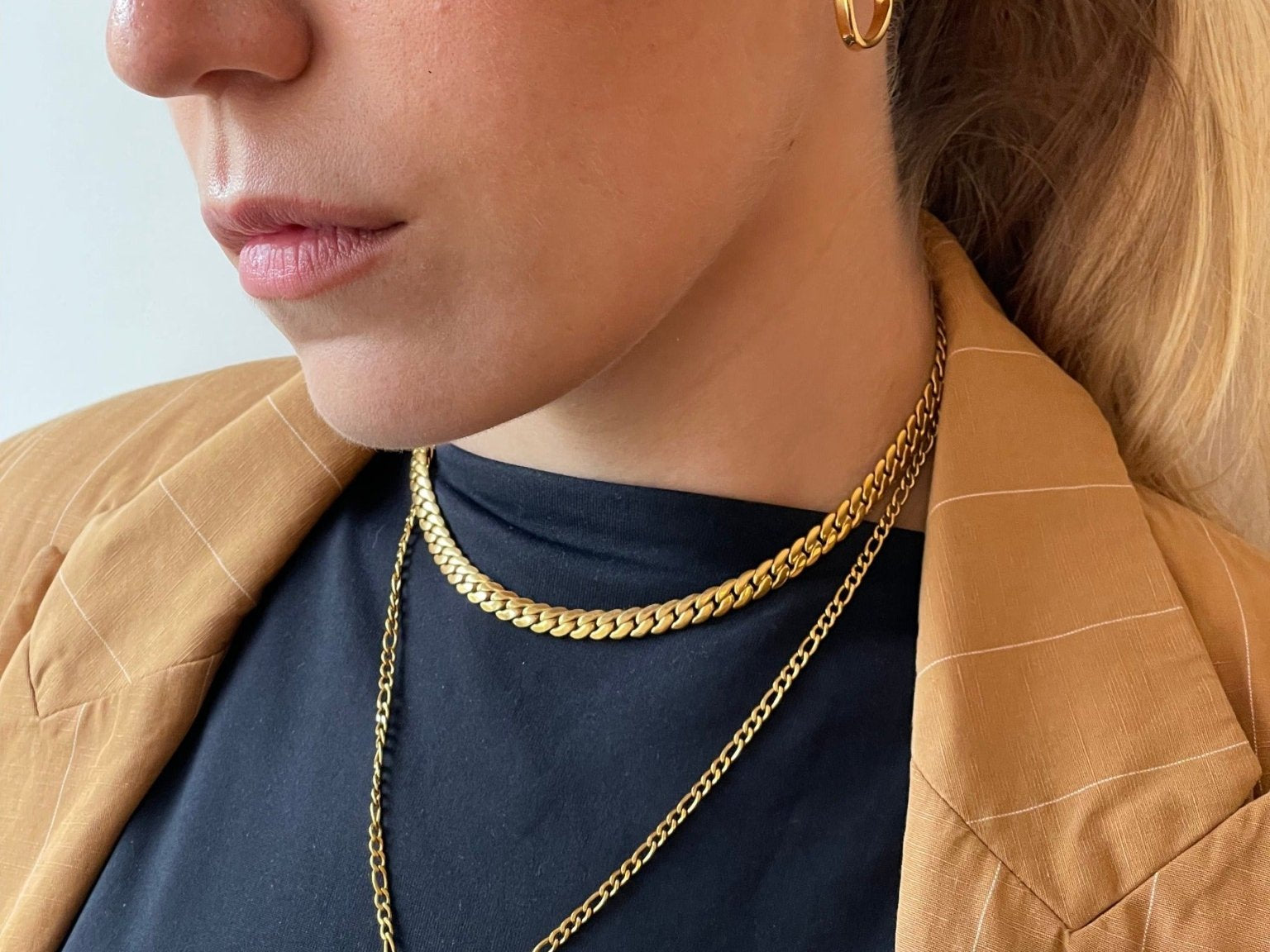 Aya Curb Gold Chain by Koréil Jewelry